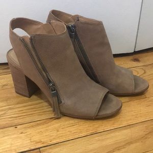 FRANCO SARTO - Peep Toe Bootie